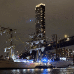Mexican Navy’s Cuauhtémoc hits Brooklyn Bridge; 2 cadets dead, 19 injured in tragic accident